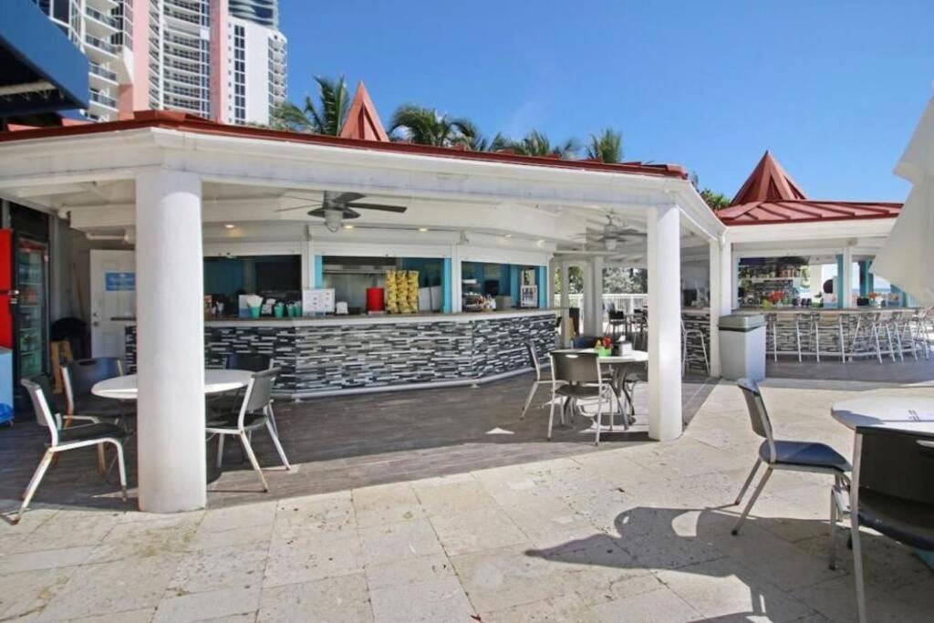 Alojamiento Con Balcon Hacia La Playa 115 Miami Beach Exterior foto